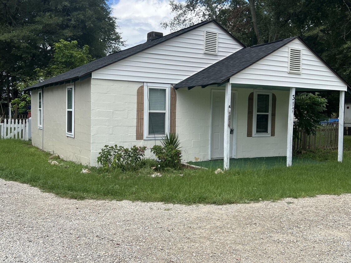 Primary Photo - 317 Beaver Dam Rd