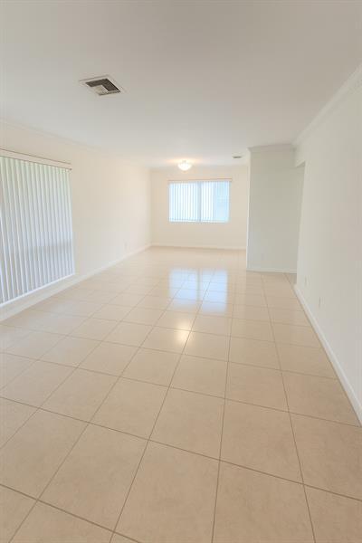 Foto del edificio - 901 NE 16th Ave