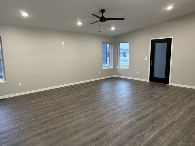 Living Room - 1817 3rd St NW