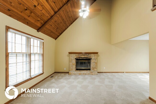 Foto del edificio - 14801 S Brougham Dr