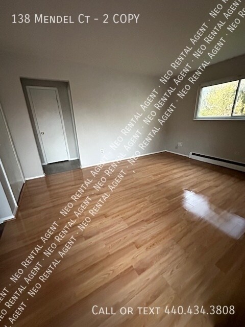 Building Photo - 138 Mendel Ct