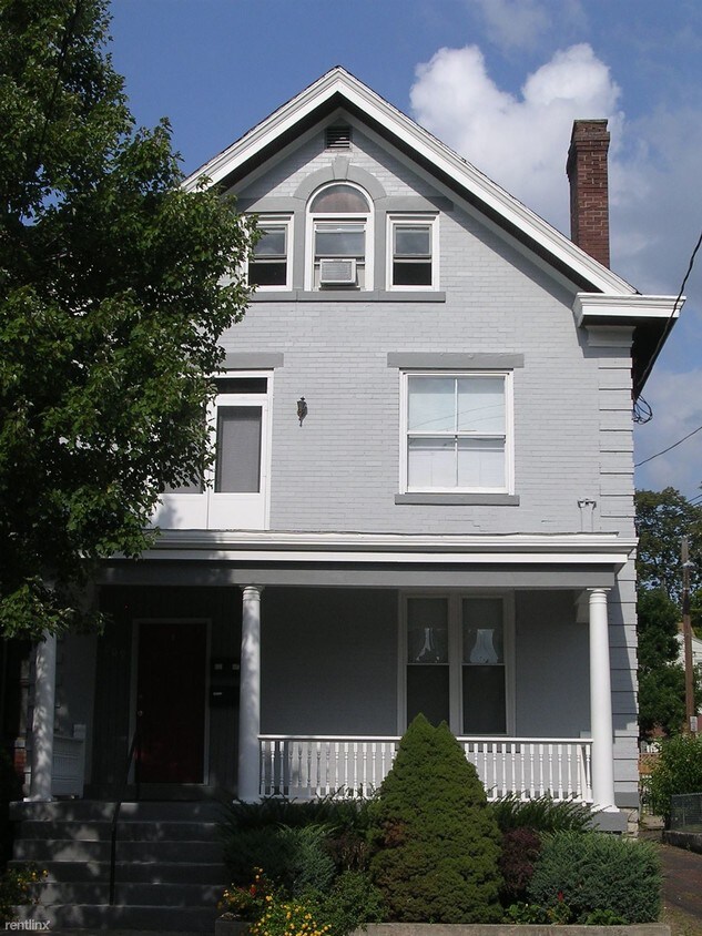 Primary Photo - 709 Washington Ave