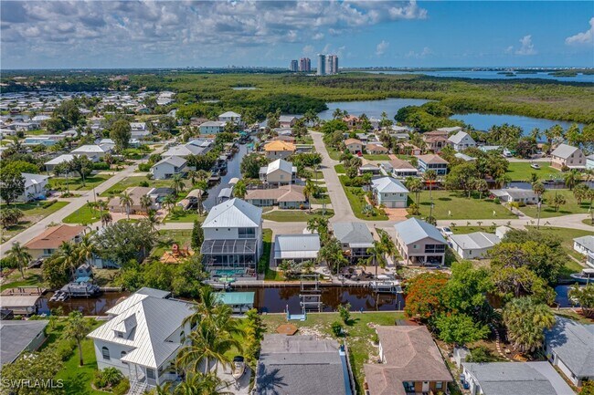 Foto del edificio - 4721 Spring Creek Dr
