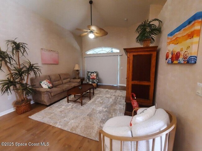 Foto del edificio - 5526 Cord Grass Ln