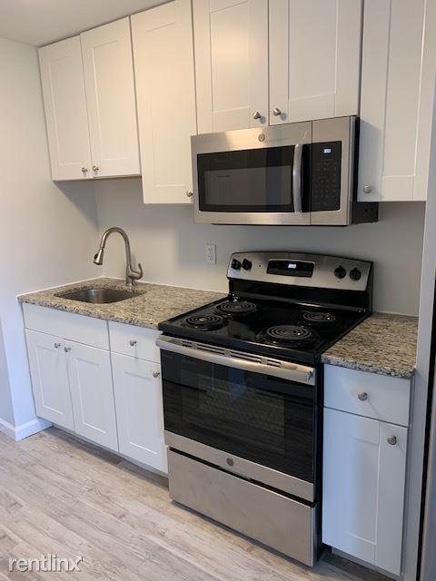 2 br, 1 bath - 131 Cosey Beach Ave Apt B3 - 2 br, 1 bath  - 131 Cosey Beach Ave Apt B3