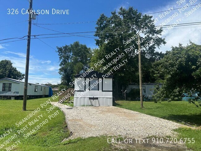 Foto del edificio - 326 Carlson Dr