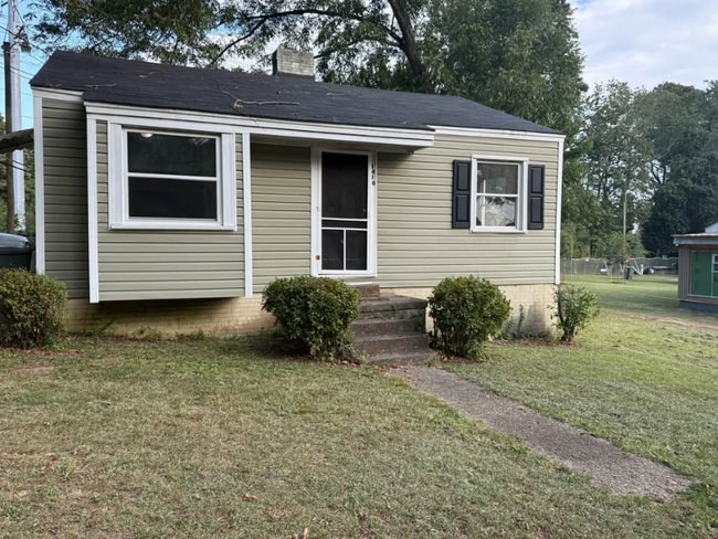 Building Photo - 4416 Mountain Dr