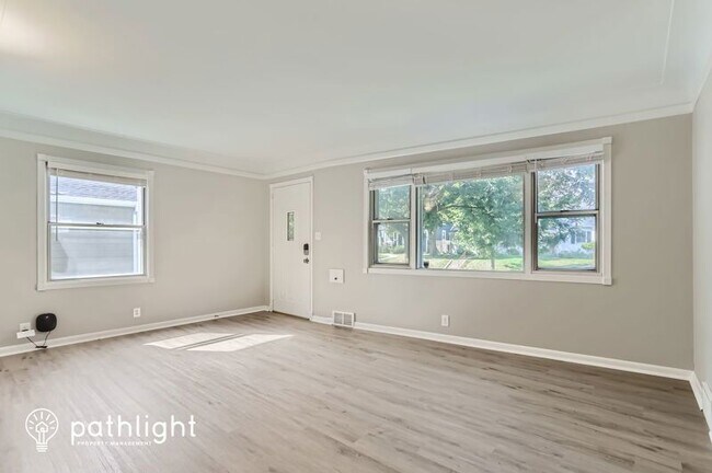Building Photo - 5745 Washburn Ave S