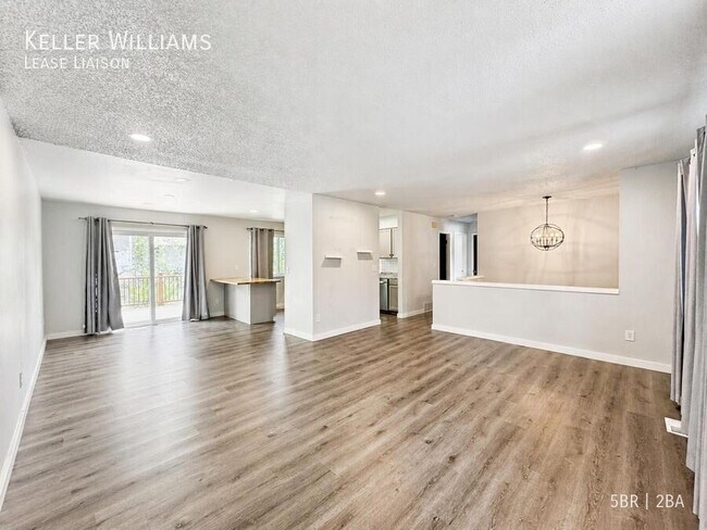 Foto del edificio - 1105 Mt View Ln