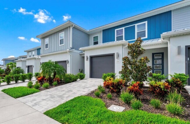 Building Photo - 7846 Spectrum Dr