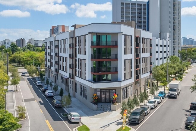 Grand View Park - Grand View Park Apartments