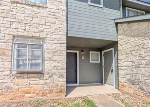 Building Photo - 8816 Schick Rd