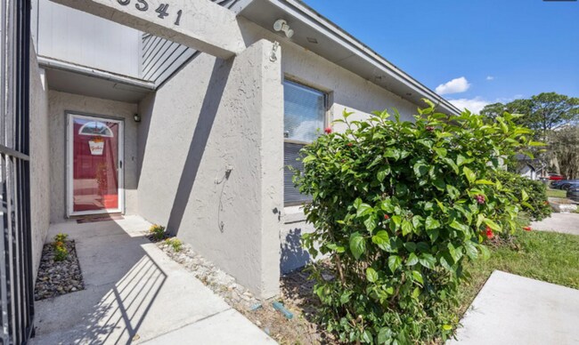 Foto del edificio - 2/2 townhome located near NAS Jax