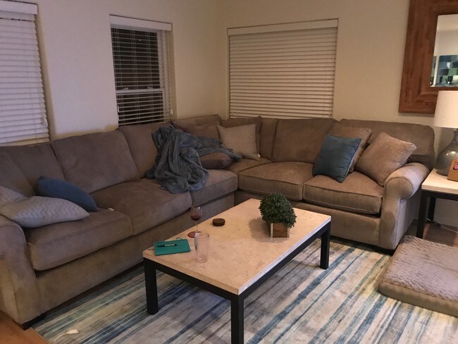 Living Room View 2 - 17 Voyage St