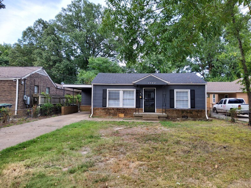 Primary Photo - 1762 Ozan St
