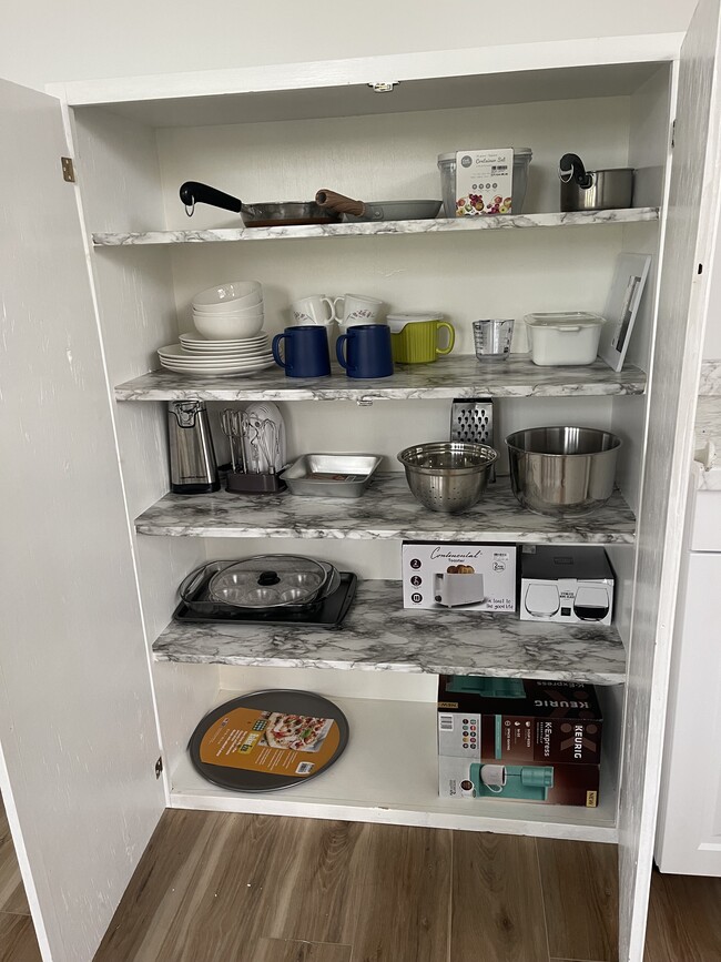 Kitchen stocked for cooking - 13440 Perry Ln