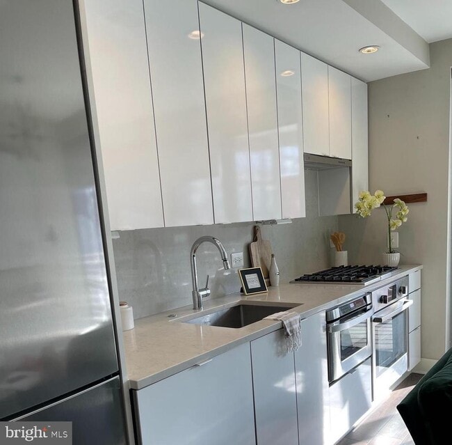 Building Photo - 1311 13th St NW