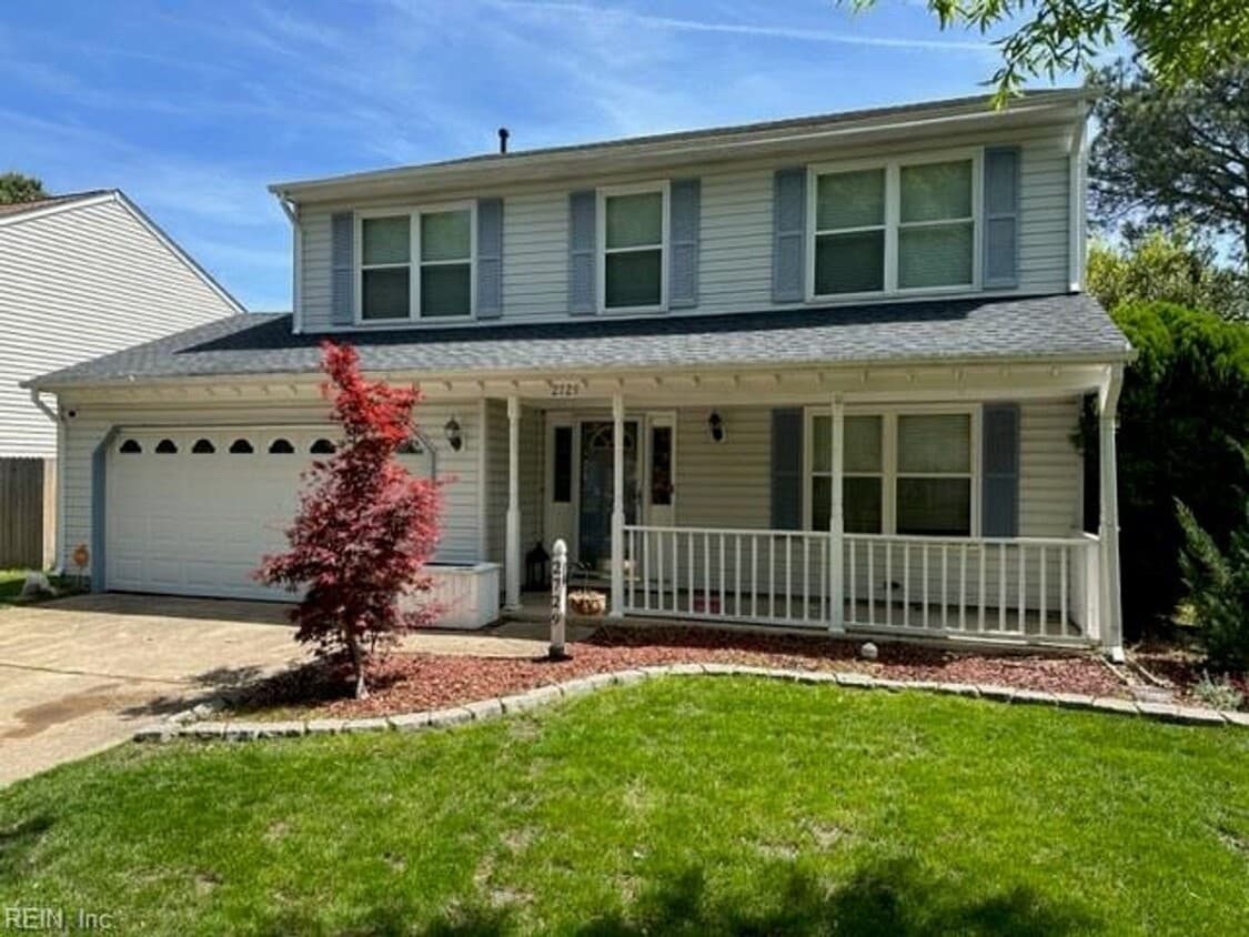 Beautiful 2 Story traditional in Glenwood! House Rental in Virginia Beach, VA