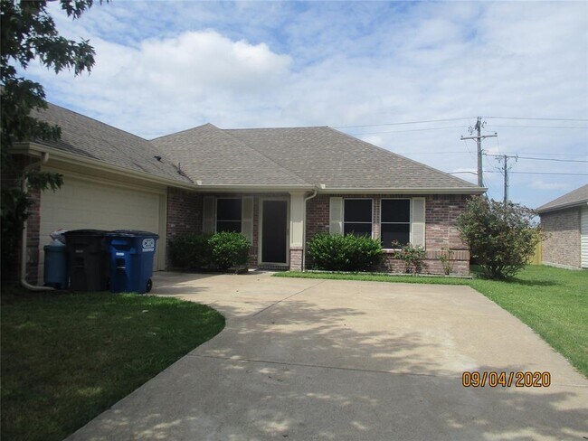 Foto del edificio - 117 Autumn Trail