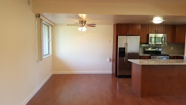 Building Photo - 14225 Lora Dr