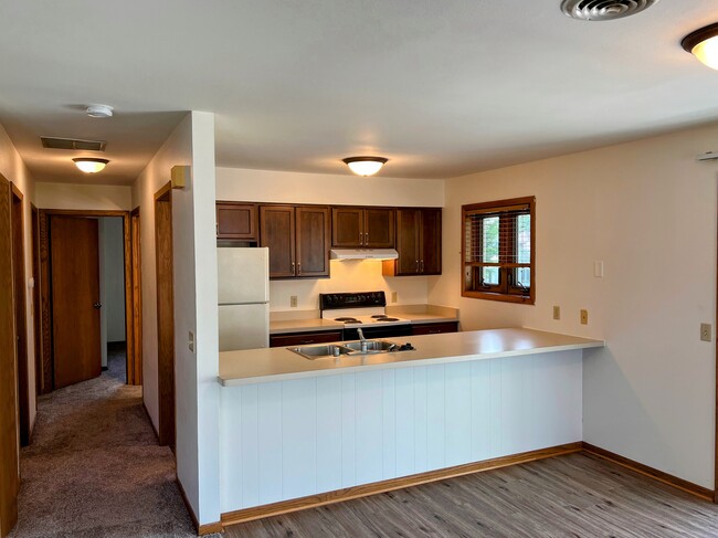 Kitchen with Lots of Workspace - 215 Ash Street