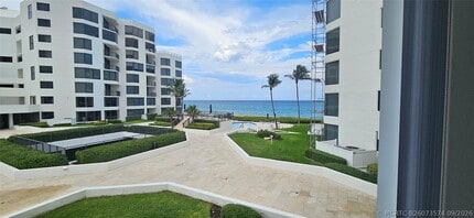 Building Photo - 2575 S Ocean Blvd