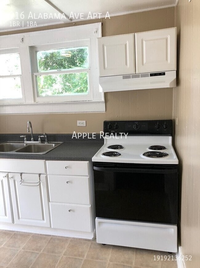 Foto del edificio - 916 Alabama Ave