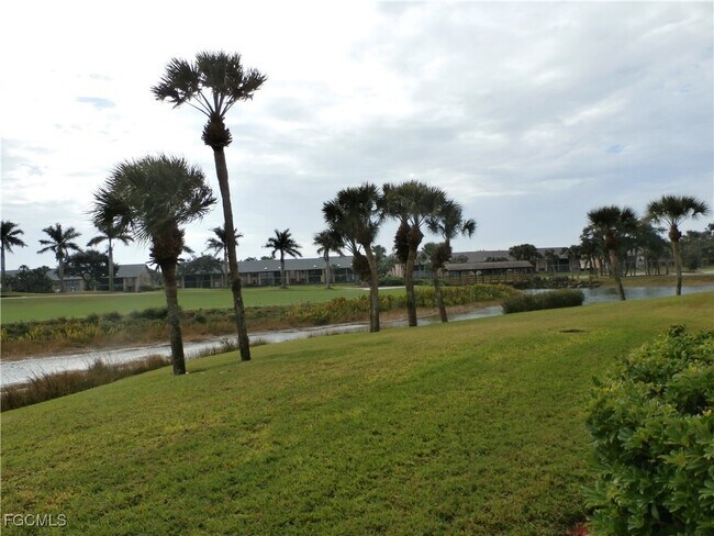 Foto del edificio - 12150 Kelly Sands Way