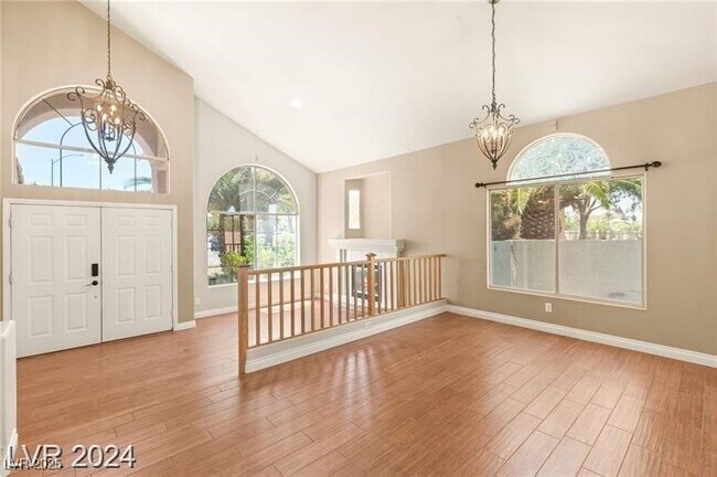 Foto del edificio - 3916 Varallo St