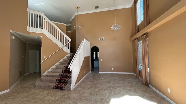 Building Photo - Spacious 4/3.5 Pool Home with Water View & 3-Car Garage in Lee Vista Area (close to Lake Nona)