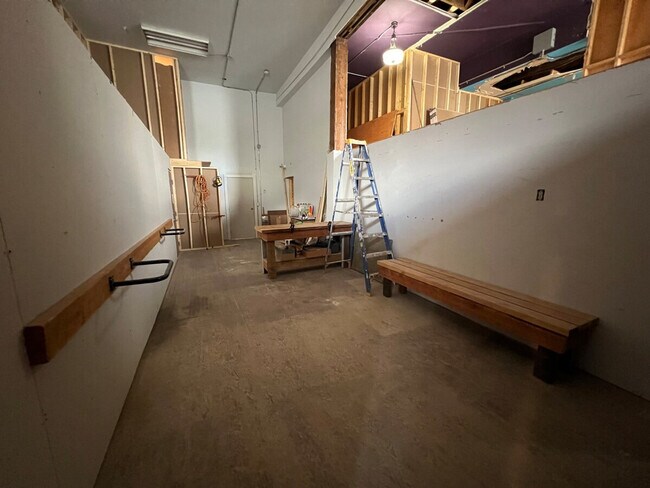 Photo du bâtiment - 361a 1st Ave