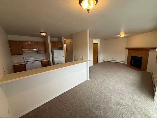 Photo - 1830 Congress Cir Apartment