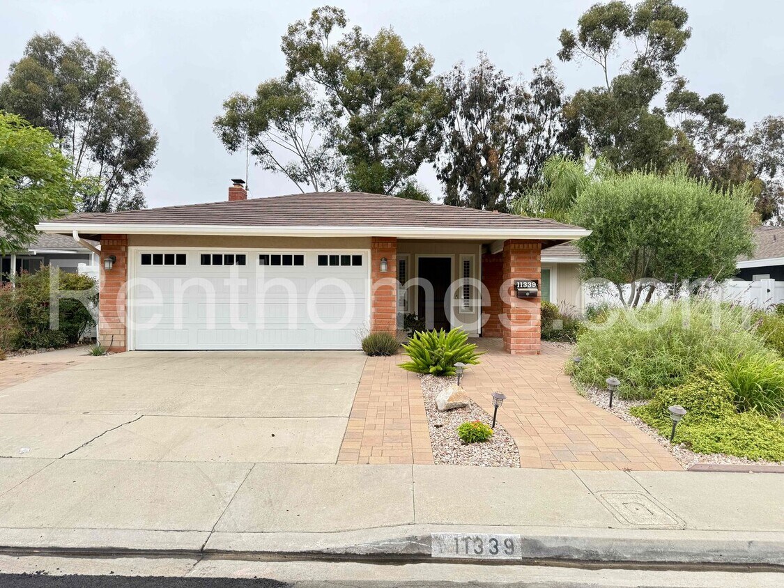 Primary Photo - 11339 Red Cedar Ln