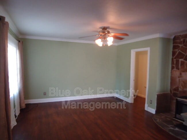 Foto del edificio - 1705 Arcadian Ave