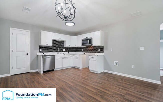 Foto del edificio - 3830 Burr Rd