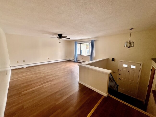 Foto del edificio - 1613 Newell Rd