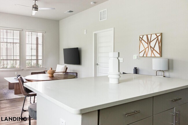Building Photo - 4902 Cosmos Cir