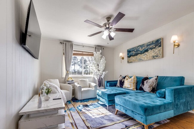 Building Photo - 216 Mitchell St