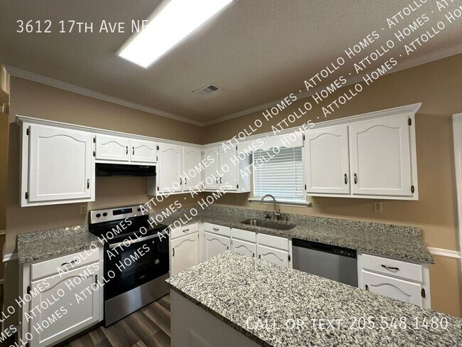 Foto del edificio - 3612 17th Ave NE