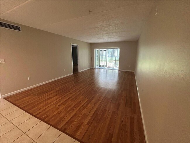 Building Photo - 119 Cypress Ct