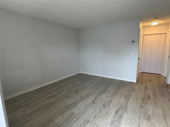 Foto del edificio - 11314 N 52nd St