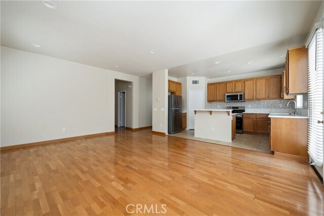 Foto del edificio - 17526 Orangetree Dr