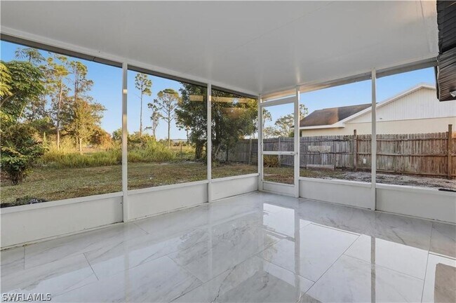 Foto del edificio - 7599 Winged Foot Dr