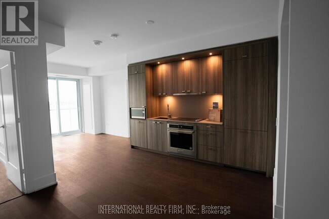 Photo du bâtiment - 480-1480 Front St W