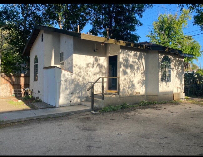 Building Photo - 17214 Tribune St