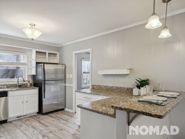 Foto del edificio - 3 Bedroom Single Family Home in Charlotte