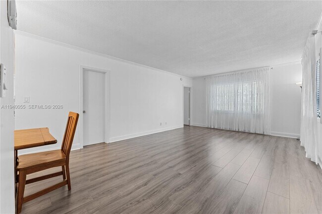 Foto del edificio - 924 SE 2nd St