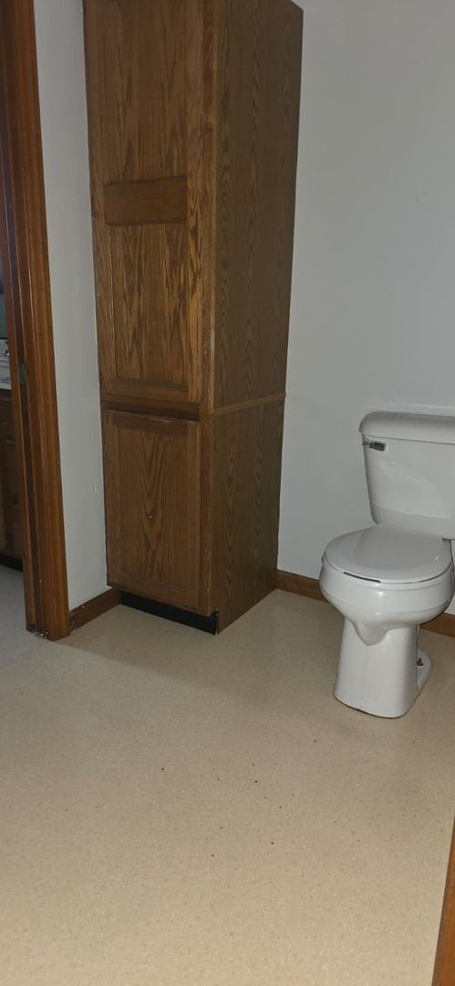 Foto del edificio - Welcome home! This beautiful and roomy 2-bedroom house is tucked away in a peaceful area and incl...