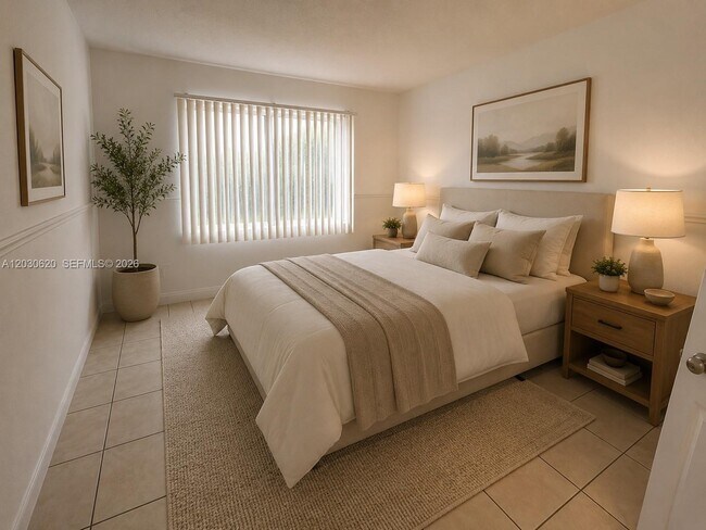 Foto del edificio - 4205 N University Dr