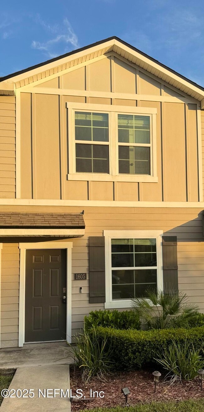 Building Photo - 575 Oakleaf Plantation Pkwy